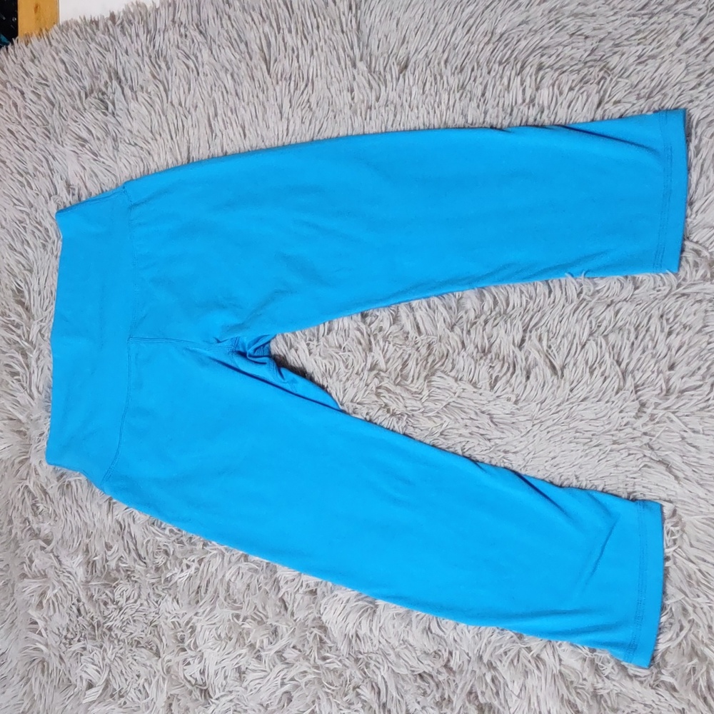 Blue buff bunny leggings.